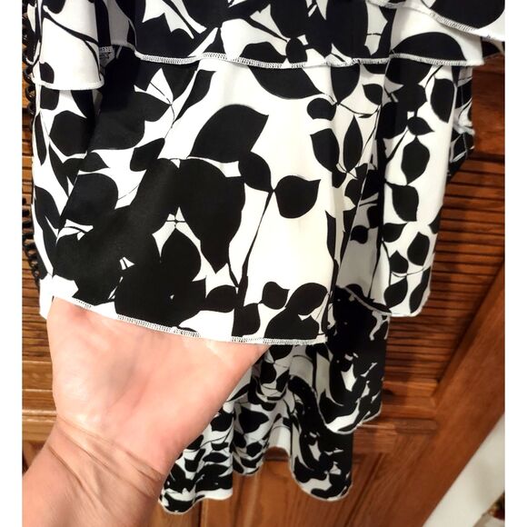 Worthington Woman's Classic Floral Ruffle Tiered Spagetti Strap Blouse - Picture 5 of 6